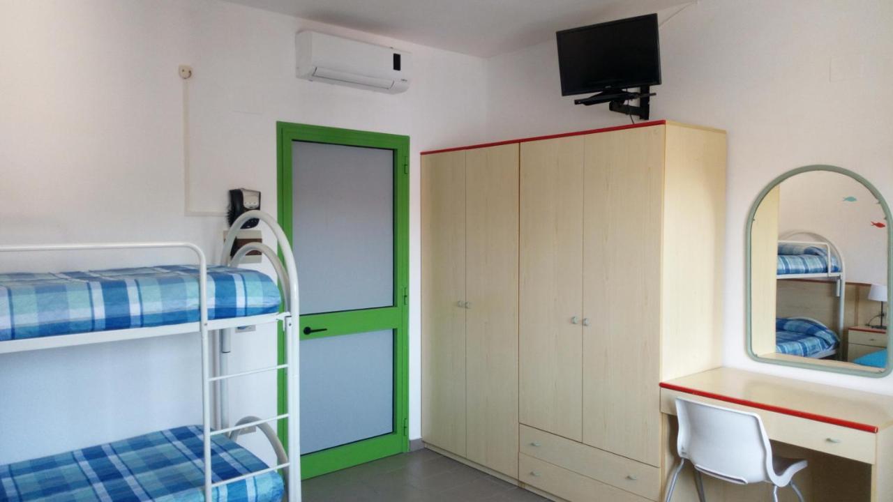 Hotel Lupo Di Mare Marina di Castagneto Carducci Εξωτερικό φωτογραφία